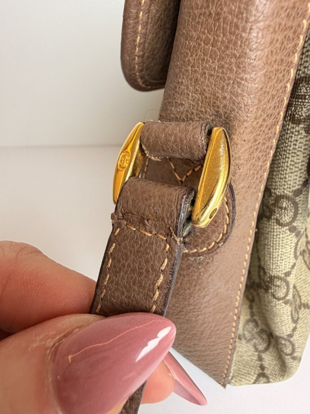 Gucci GG Supreme Monogram Crossbody Bag Brown Canvas Leather Flap Vintage Style - Picture 12 of 13